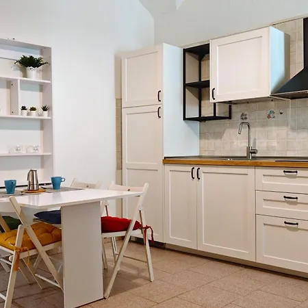 Hostdomus - Oscar's House 아파트 *